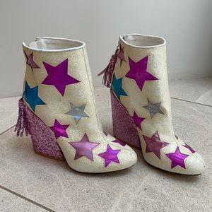 YRU Jem Bootie sz 6 - New without box never worn